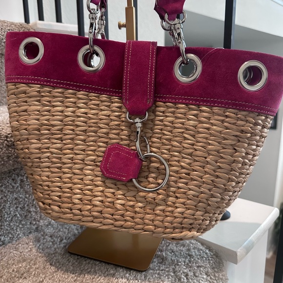 Stylish RED STRAW SHOULDER BAG NEW - Picture 2 of 8